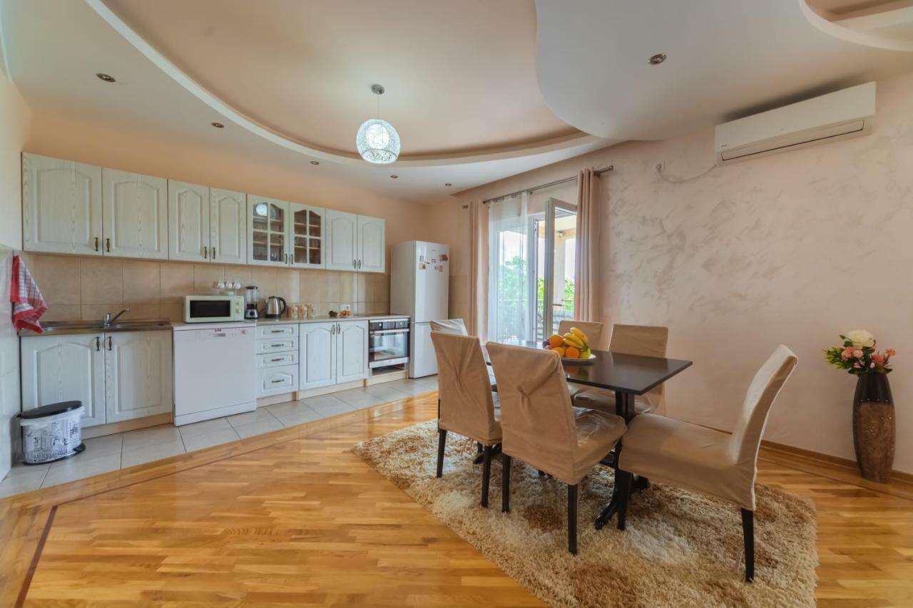 Villa Sunny Hill Будва Екстер'єр фото
